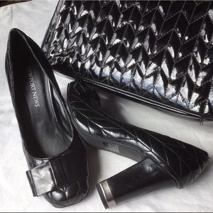 VINTAGE Newport News Quilted BOW Pumps Square Tow 6.5M Black